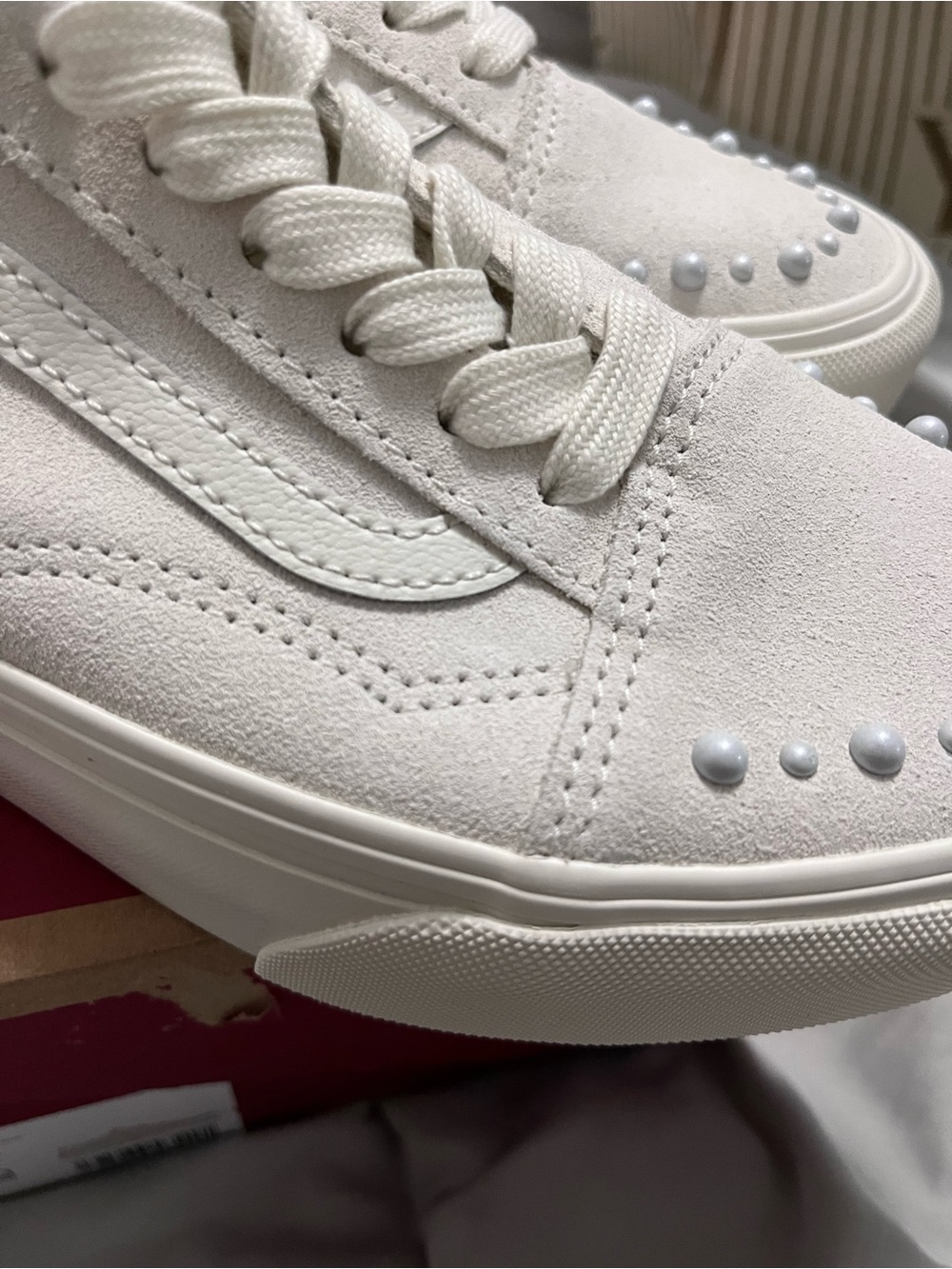 White suede Platform Lace-Up Women's Sneakers Vans - Picture 3 of 8